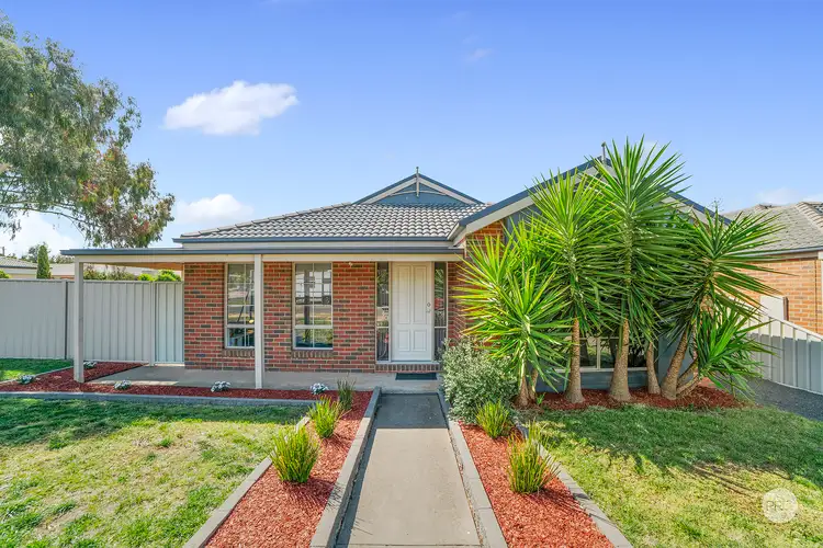42 Peacock Drive, Epsom VIC 3551