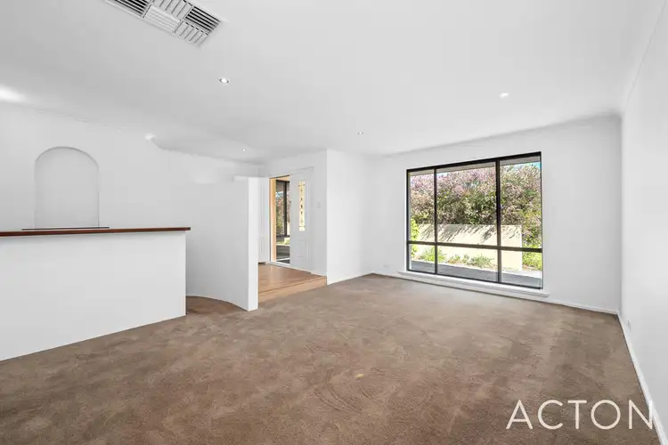 Sixth view of Homely house listing, 8 Buckingham Crescent, Kardinya WA 6163