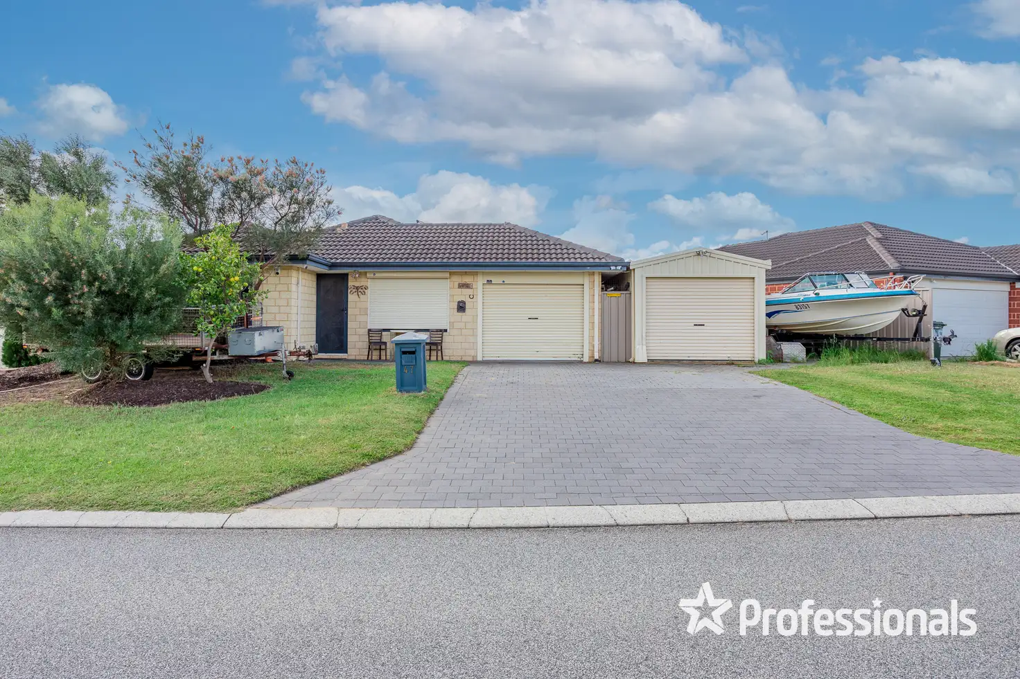 Main view of Homely house listing, 47 Chiltern Avenue, Brookdale WA 6112