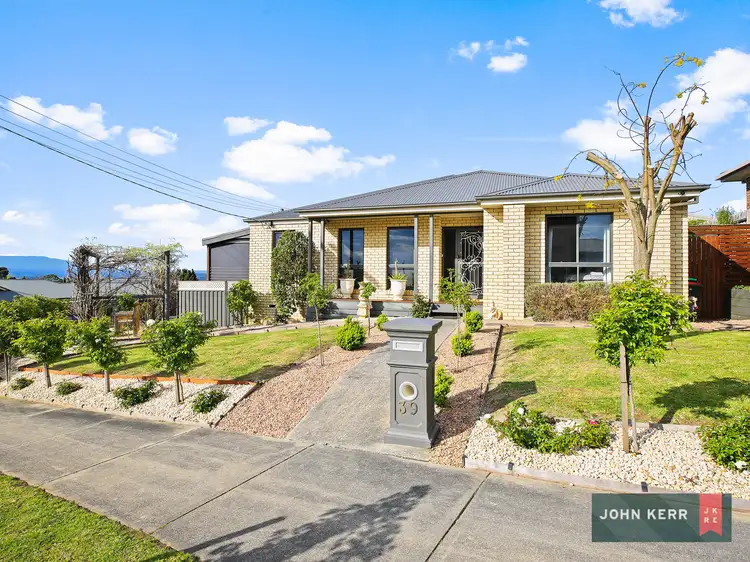 39 Scorpio Drive, Moe VIC 3825