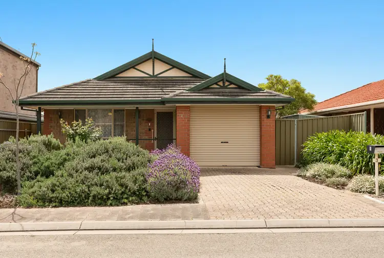 3 McCormack Crescent, Woodcroft SA 5162