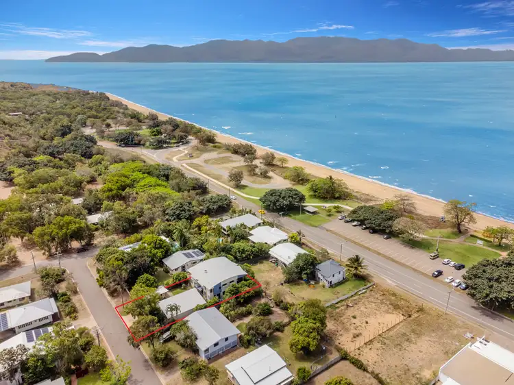 Main view of Homely townhouse listing, 2/6 Bay Street, Pallarenda QLD 4810