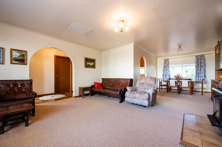 Seventh view of Homely house listing, 21 Holmes Crescent, Griffith NSW 2680