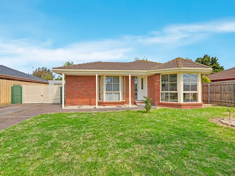 14 Elda Court, Cranbourne North VIC 3977