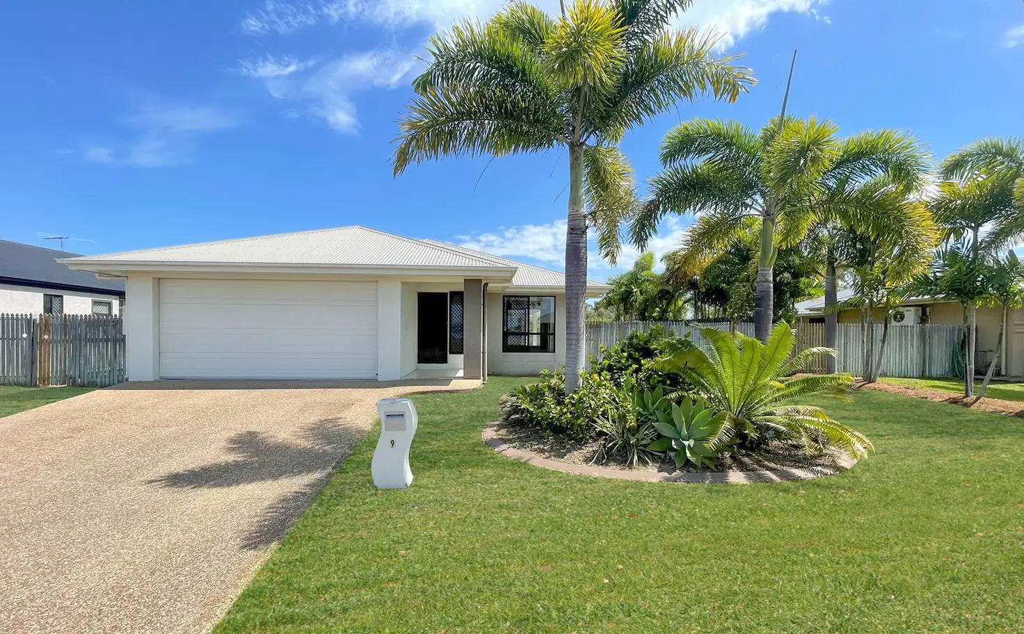 Main view of Homely house listing, 9 Limerick Way, Mount Low QLD 4818