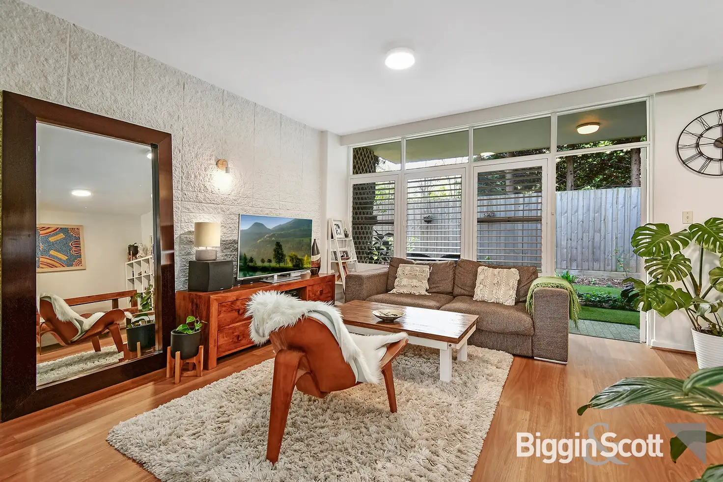 Main view of Homely unit listing, 2/63 Berkeley Street, Hawthorn VIC 3122