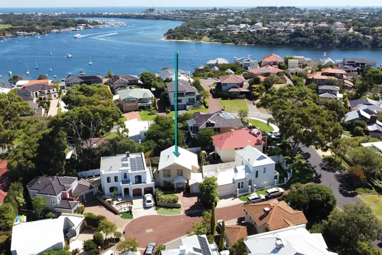 4 Castle Hill Close, Bicton WA 6157