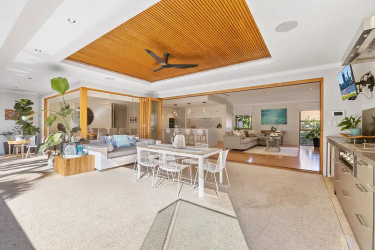 16 Springside Avenue, Mount Pleasant WA 6153
