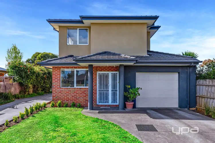Main view of Homely townhouse listing, 1/110 Fox Street, St Albans VIC 3021