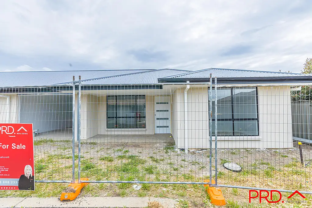 Main view of Homely villa listing, 12/1 Gungurru Close, Tamworth NSW 2340
