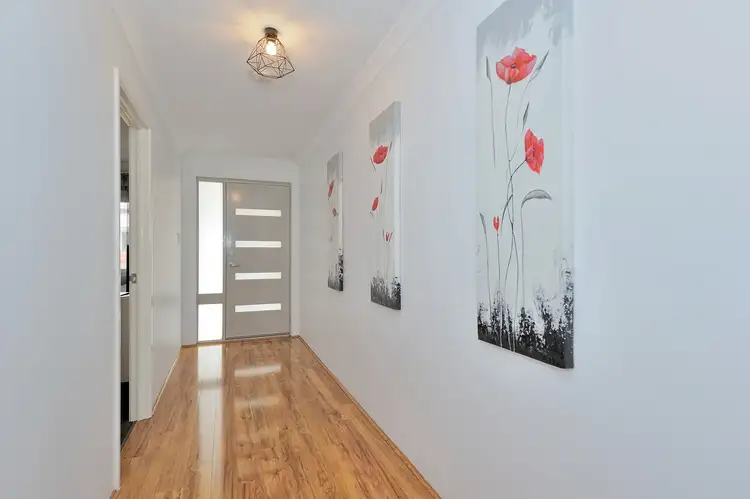 Sixth view of Homely house listing, 6 Yewers Drive, Champion Lakes WA 6111