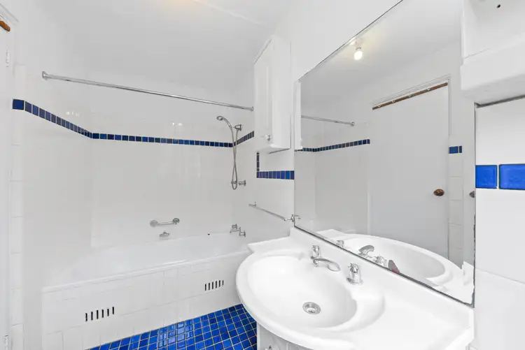 Fifth view of Homely unit listing, 2/9A Bennett St, Bondi NSW 2026