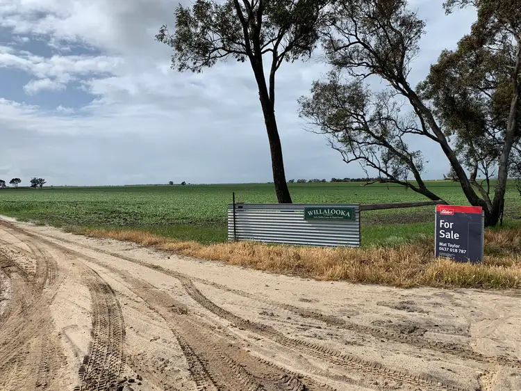 333 OULTONS ROAD, Sheep Hills VIC 3392