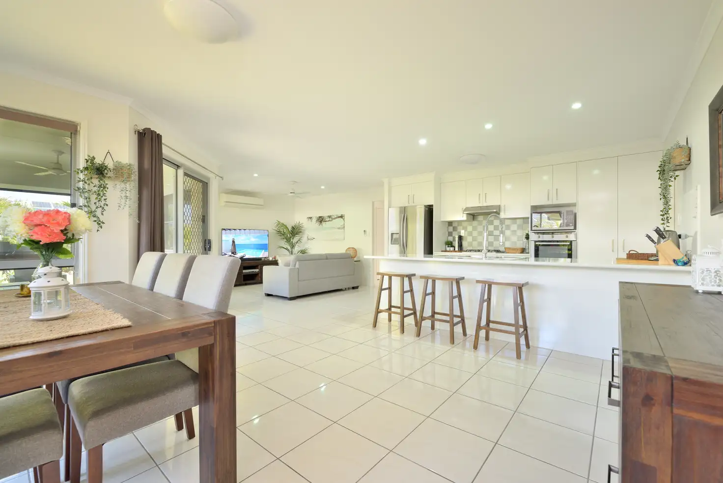 Main view of Homely house listing, 9 Carnarvon Parade, New Auckland QLD 4680