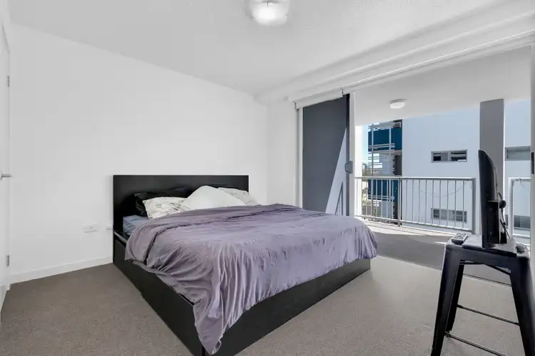 Sixth view of Homely apartment listing, 401/8 Cordelia Street, South Brisbane QLD 4101