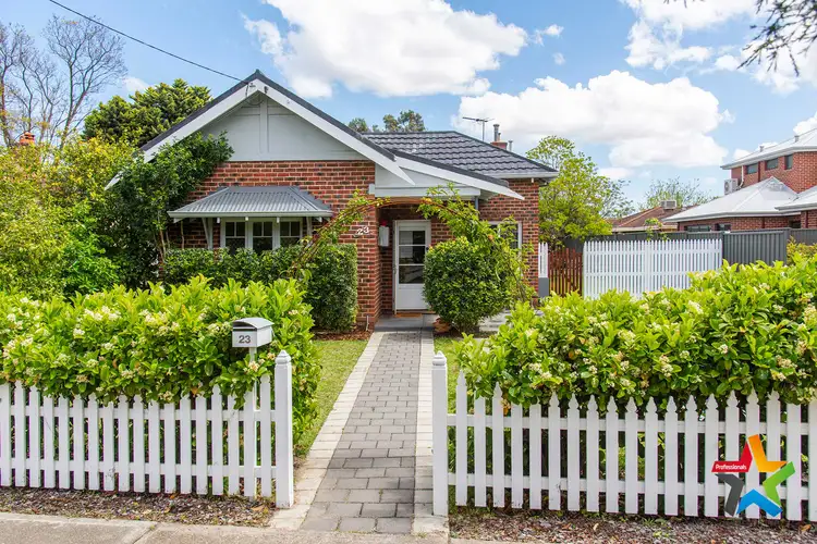 23 Seventh Avenue, Bassendean WA 6054