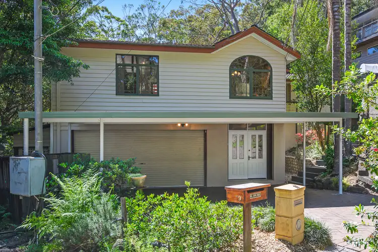 11 Crestwood Avenue, Thornleigh NSW 2120