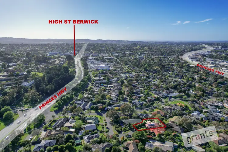 Fifth view of Homely house listing, 3 Kirkfell Court, Berwick VIC 3806