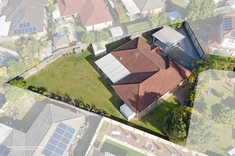 18 Cornwall Close, Heritage Park QLD 4118