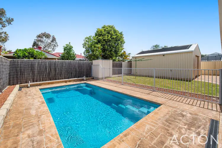 10 Wells Road, Pinjarra WA 6208