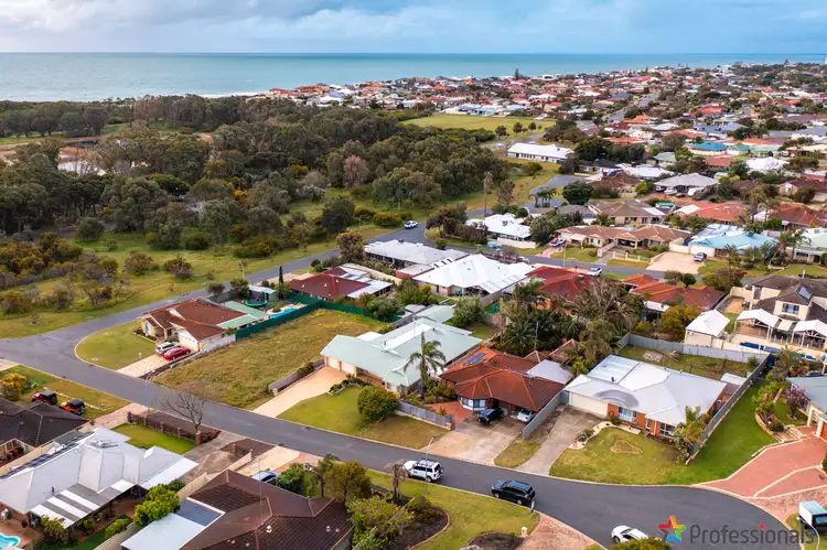 Main view of Homely house listing, 14 Darter, Halls Head WA 6210
