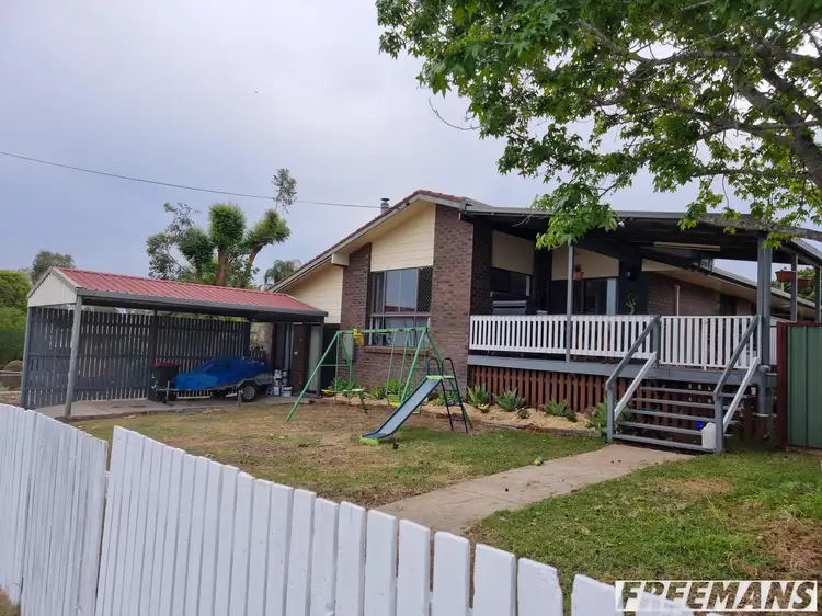 17 Chester Street, Nanango QLD 4615