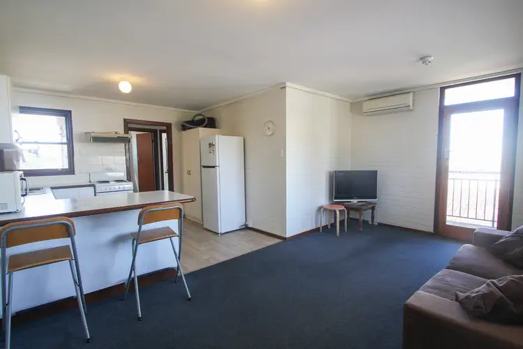 8/76 Broadway, Crawley WA 6009