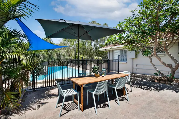 6 Davies Street, Mount Louisa QLD 4814