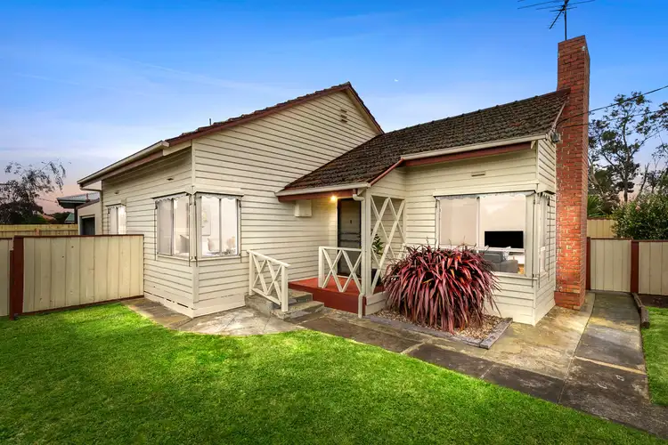 20 Bromley Street, Thomson VIC 3219