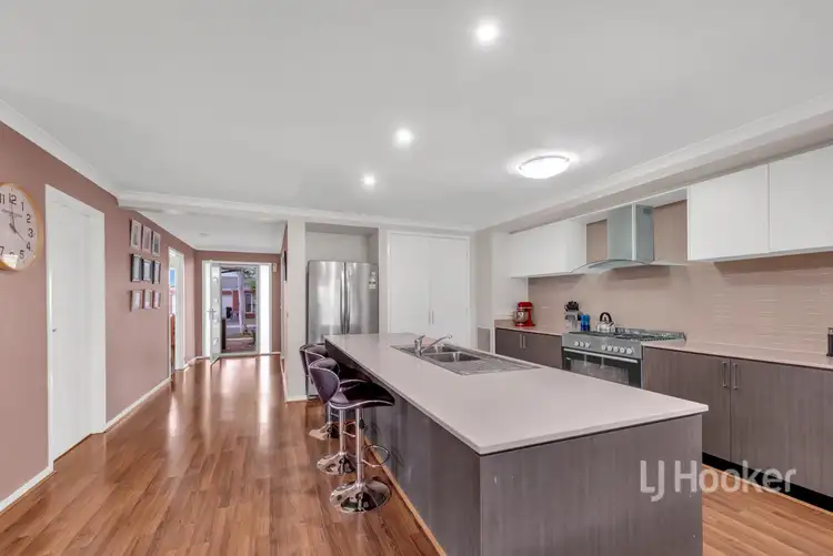 Sixth view of Homely house listing, 44 Barleygrass Crescent, Brookfield VIC 3338