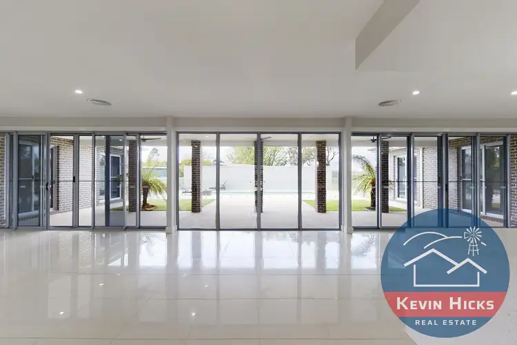 Sixth view of Homely house listing, 5 Oakland Road, Kialla West VIC 3631
