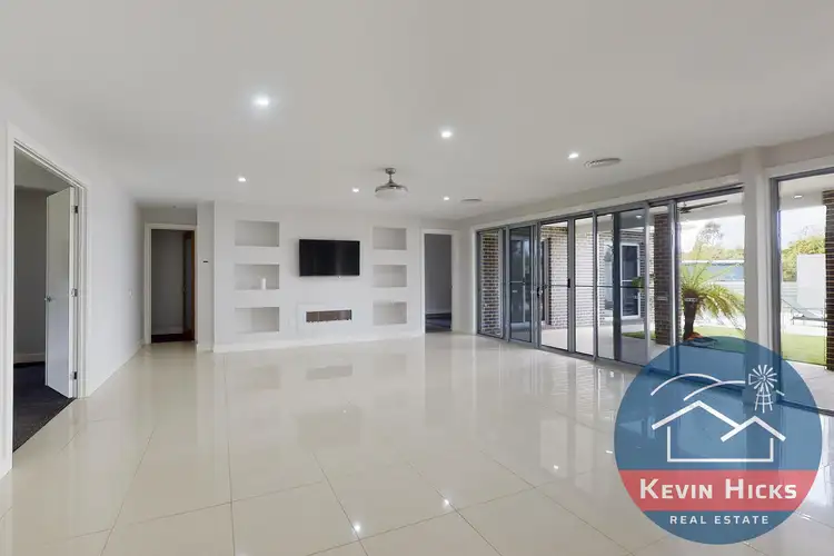 Seventh view of Homely house listing, 5 Oakland Road, Kialla West VIC 3631