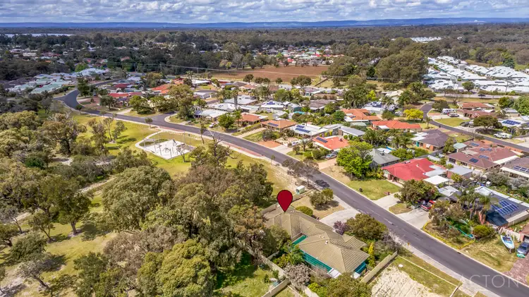 2/29 Cambridge Drive, Greenfields WA 6210