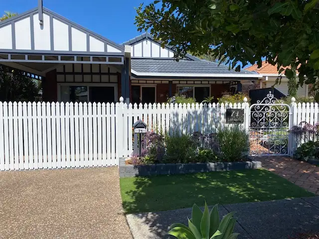 71 Lakeside Crescent, Forest Lake QLD 4078