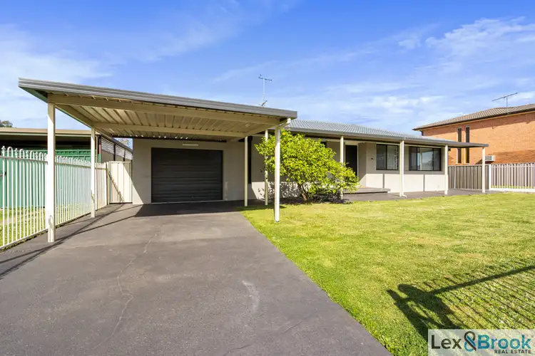 21 Lovegrove Dr, Quakers Hill NSW 2763
