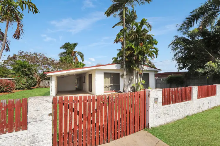 11 Hazel Street, Rasmussen QLD 4815