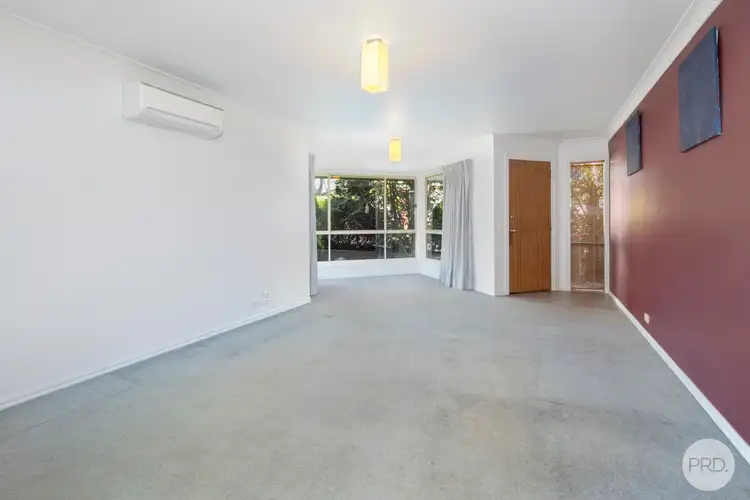 Second view of Homely house listing, 10/106 Whitehorse Rd, Mount Clear VIC 3350