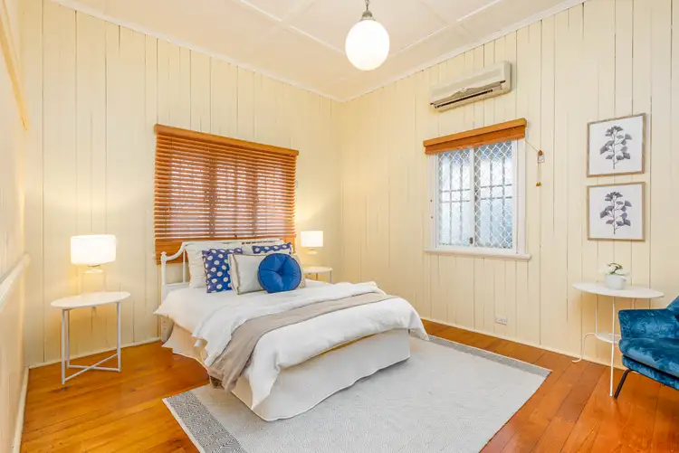 Second view of Homely house listing, 10 Chelmsford Avenue, Ipswich QLD 4305