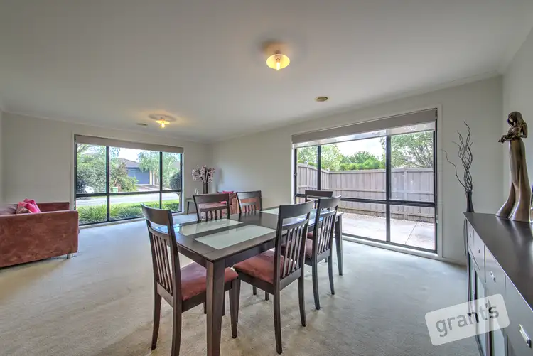Sixth view of Homely house listing, 2 Merriwee Grove, Narre Warren South VIC 3805