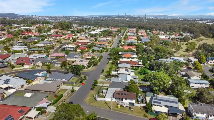 Fourth view of Homely house listing, 15 Eversholt Street, Tingalpa QLD 4173