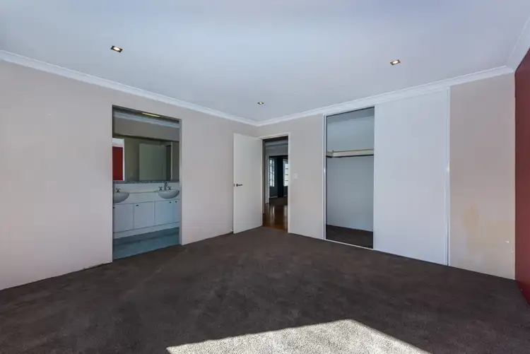 Seventh view of Homely house listing, 6 Waratah Circle, Halls Head WA 6210