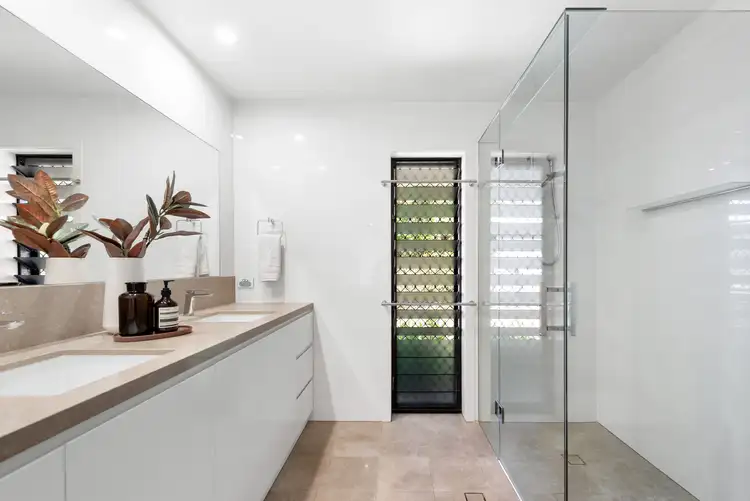 Sixth view of Homely rural property listing, 15 Leahey Road, Brookfield QLD 4069