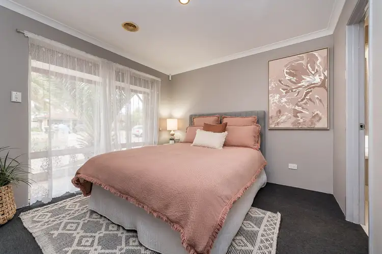 Fifth view of Homely house listing, 8 Oakfield Retreat, Ballajura WA 6066