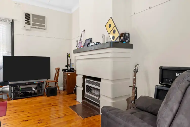 Sixth view of Homely house listing, 33 Seventeenth Street, Renmark SA 5341