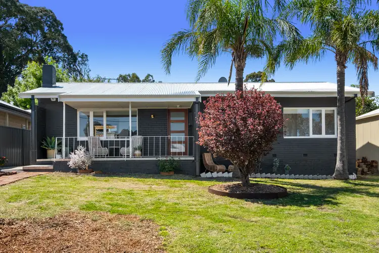 2 Caladenia Way, Koongamia WA 6056