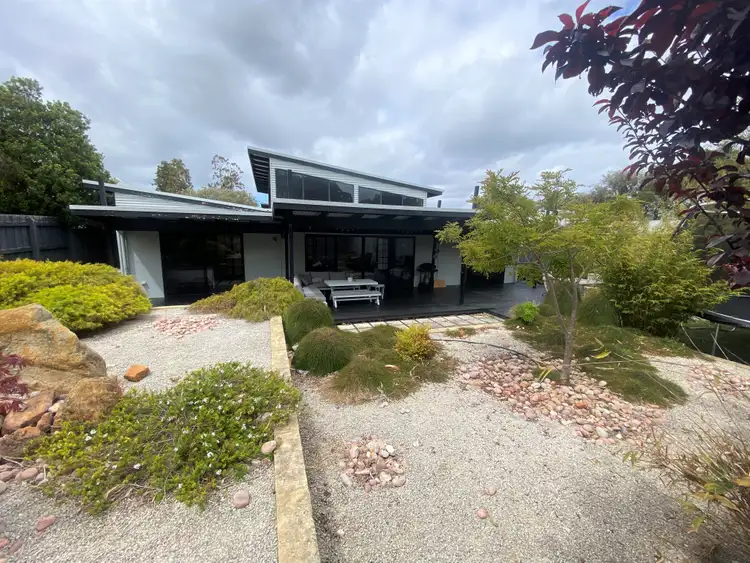 16 Village Green, Margaret River WA 6285