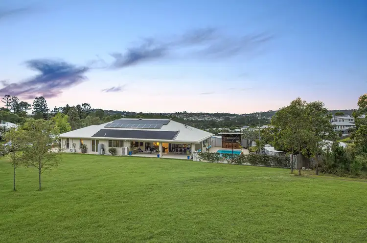 28 Bushland Place, Maudsland QLD 4210