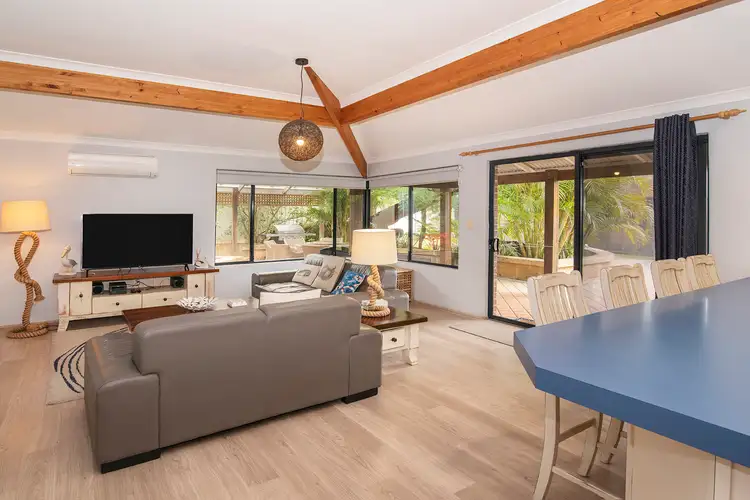 5 Pelican Place, Dunsborough WA 6281