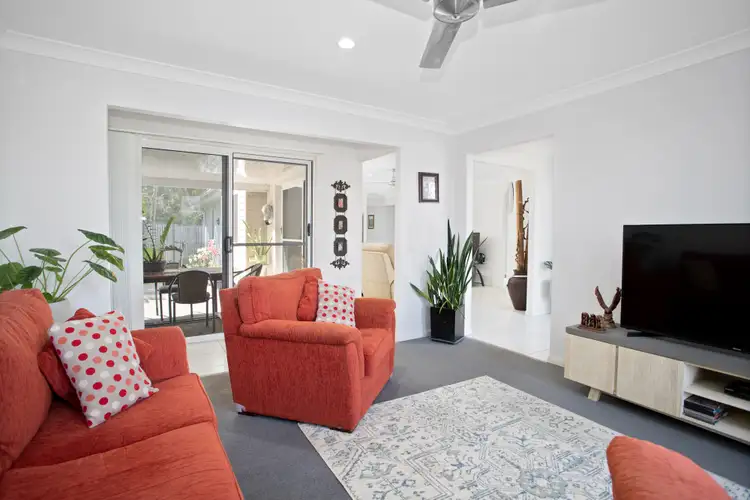 Sixth view of Homely house listing, 31 Newport Parade, Blacks Beach QLD 4740