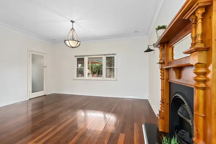 Second view of Homely house listing, 8 Cantlebury Road, Bayswater WA 6053